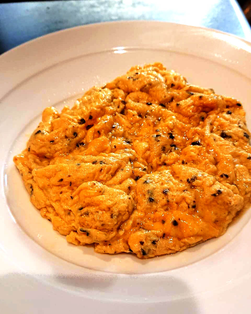 Truffle omlet